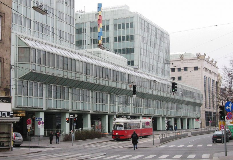 1280px-Wien_Technical_University_Wieden
